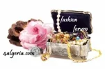 13727553-d-39-accessoires-et-de-bijoux-dans-le-coffre-bijou-en-argent-sur-fond-blanc.webp
