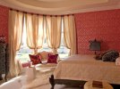 dp-riehl-red-bedroom-s4x3_lg.jpg