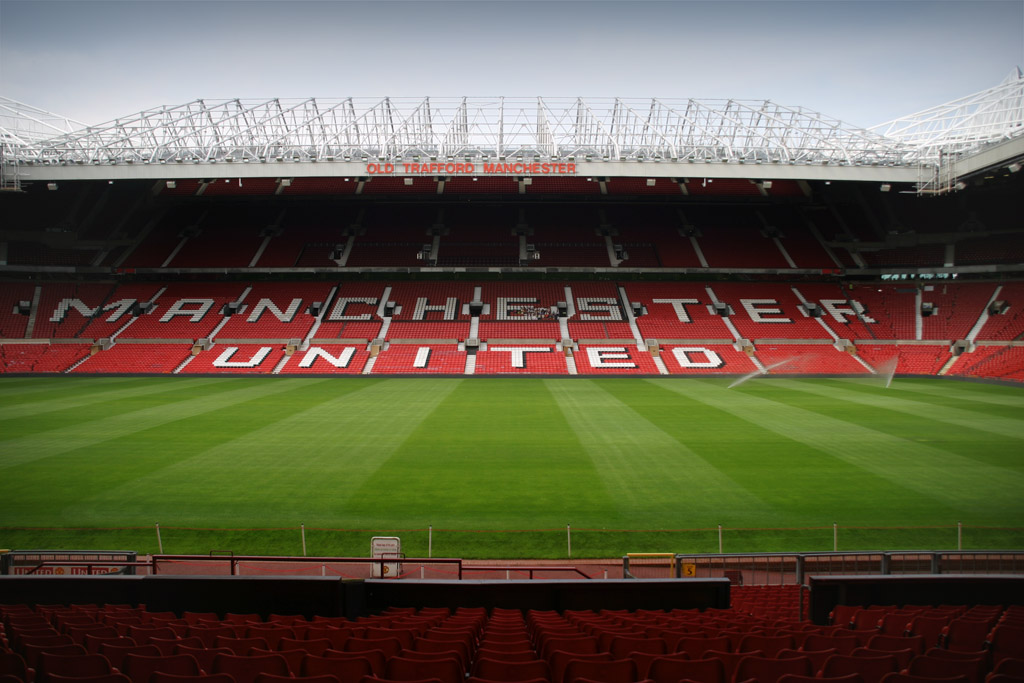 Old_Trafford_inside_20060726_1.jpg