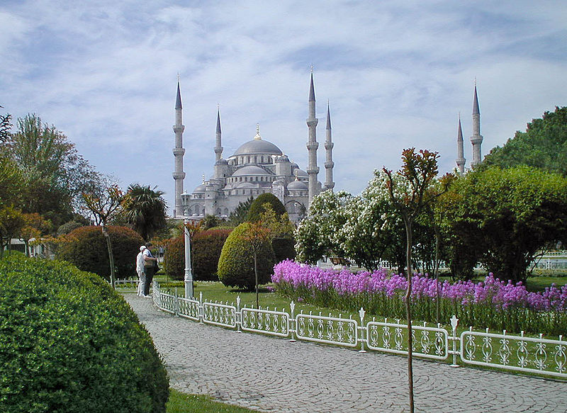 800px-Blue_mosque2%283%29.jpg