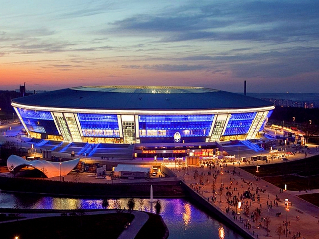 26-donbass-arena.jpg