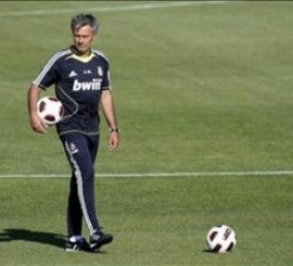 mourinho%20entrenamiento_21_ampliada.jpg