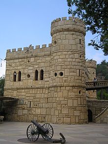 220px-MoussaCastle2.jpg