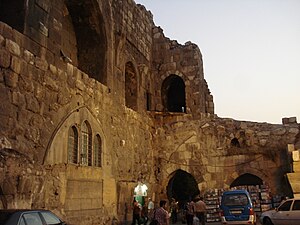 300px-Damascus-citadel.JPG