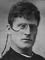 180px-Knut_Hamsun.jpeg