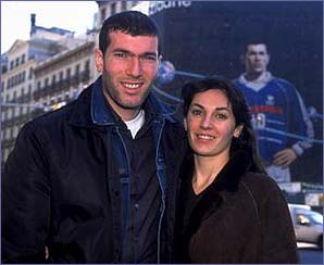 _38251516_veroniquezidane298.jpg