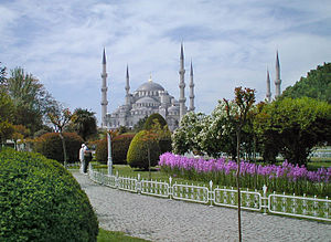 300px-Blue_mosque2.jpg