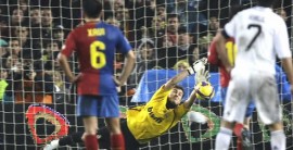 Casillas%20Xavi_87_ampliada.jpg