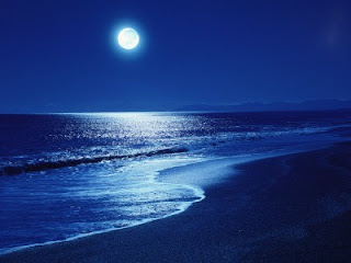 full-moon-ocean.jpg