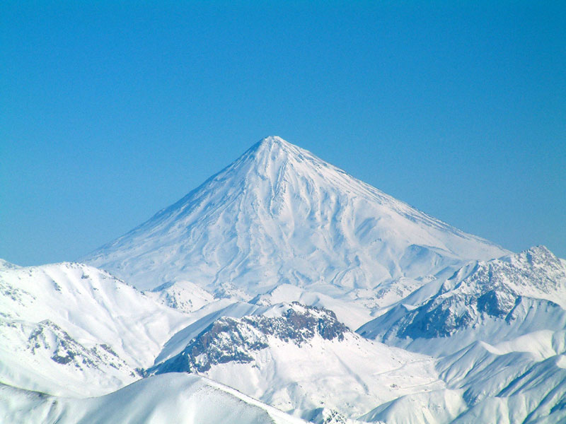 Damavand_in_winter.jpg