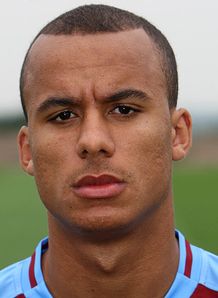 AGBONLAHOR-Gabby-0809_1269770.jpg