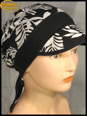 1245698501_FOUARD_CASQUETTE_NOIR_ET_BLANC_3..jpg